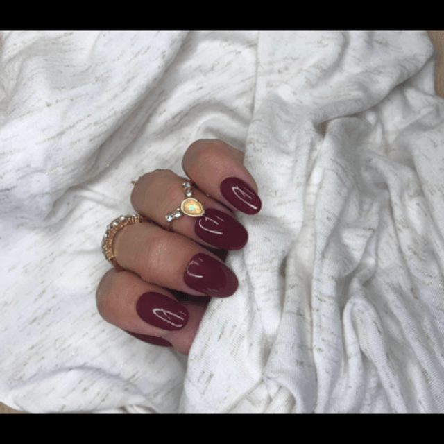 Press on nail small ovale Dark red 